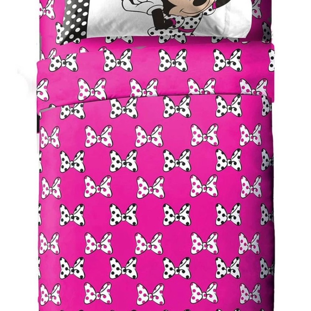 Minnie mouse bed sheet set - Picture 2 of 5